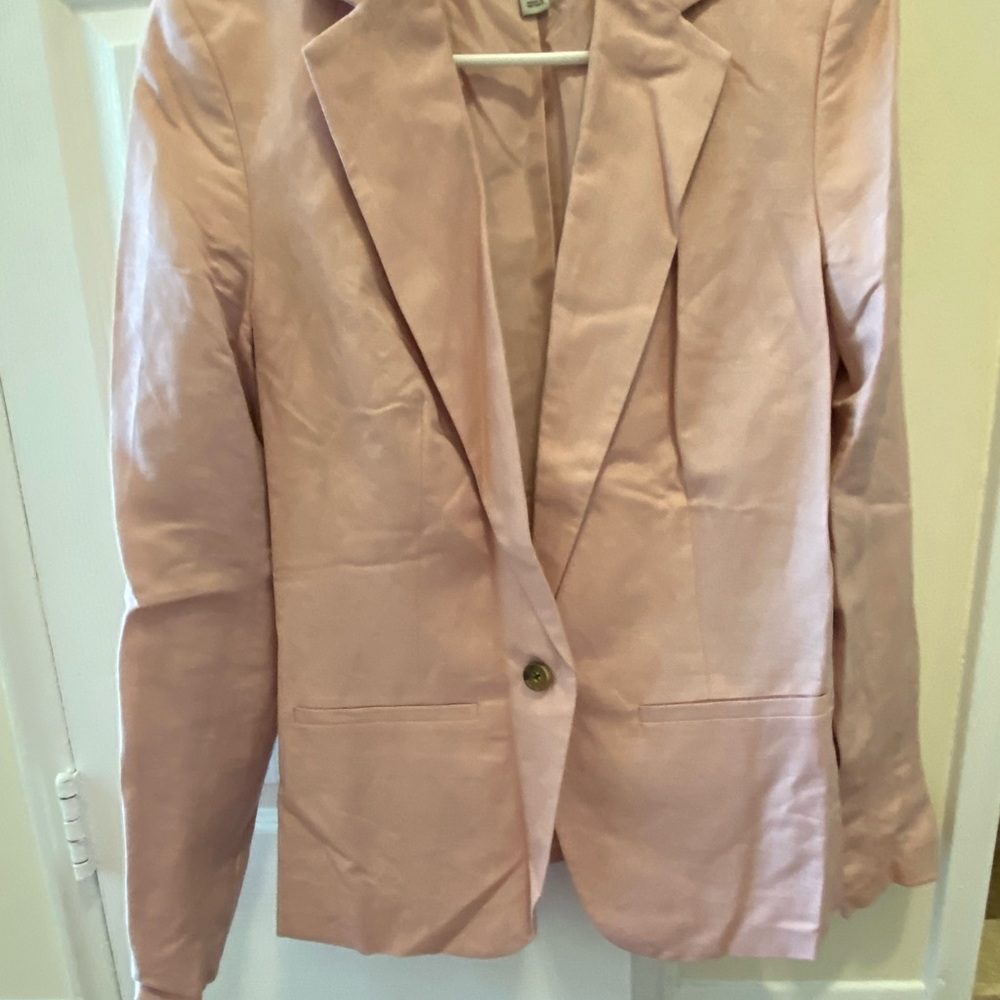 Womens pale pink blazer